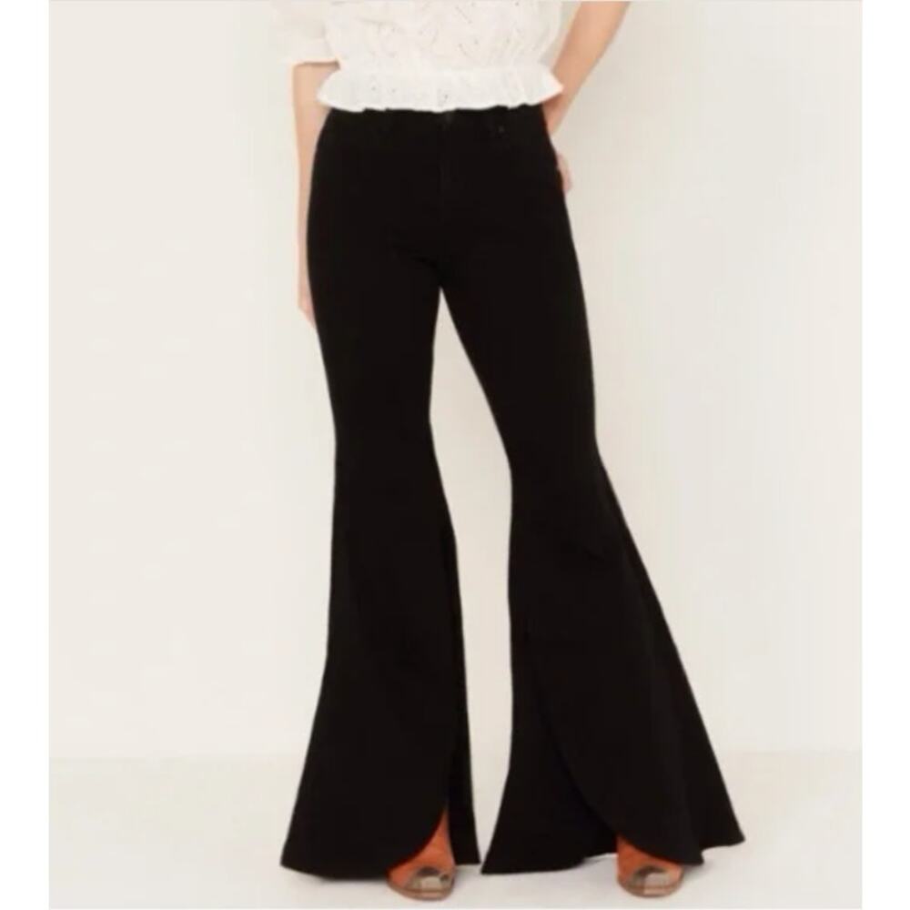 Shyanne Jeans Womens 27 High Rise Super Flare Tulip Washed Black Denim Stretch